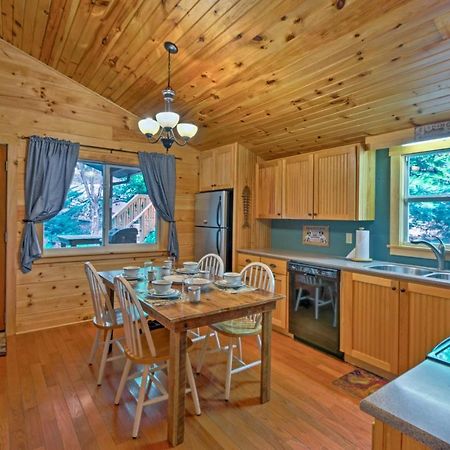 Bryson City Cabin With Fire Pit On Coopers Creek! Exterior photo