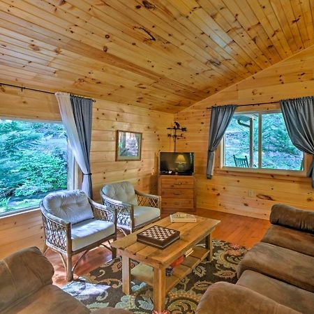 Bryson City Cabin With Fire Pit On Coopers Creek! Exterior photo